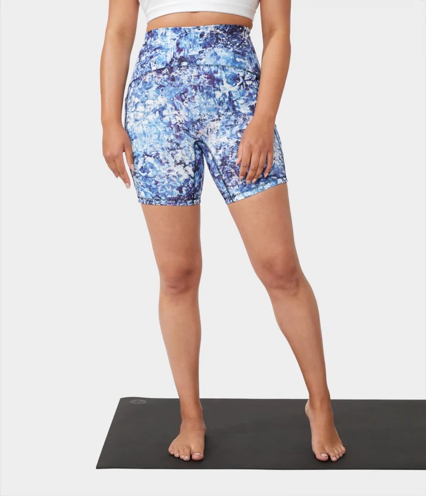 Blue Women's Manduka PRESENCE Shorts | 7523860