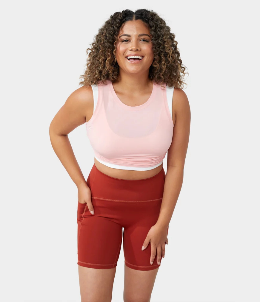 Red Women's Manduka PRESENCE Shorts | 8447642